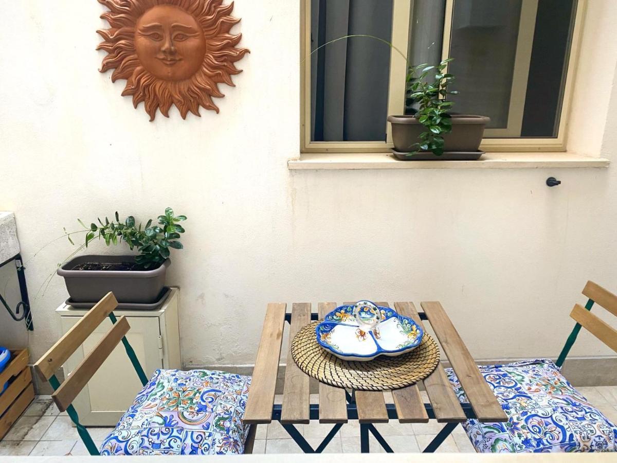 Apartment Alfonzetti-5 Min Walk To Central Train And Bus Station Katanya Dış mekan fotoğraf